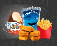 5 NUGGETS + frites + caprisun + kinder surprise